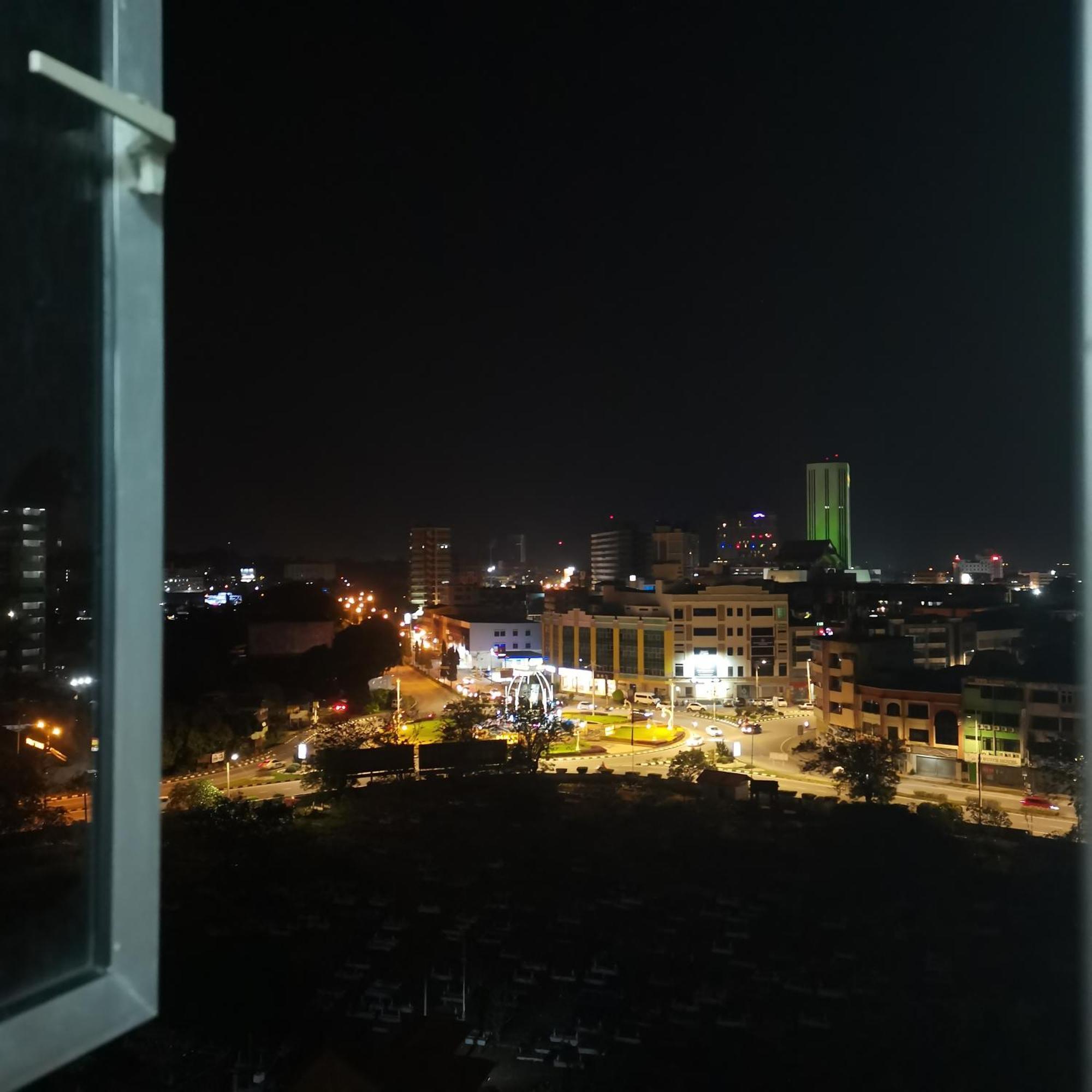 Cik Tein Apartment *